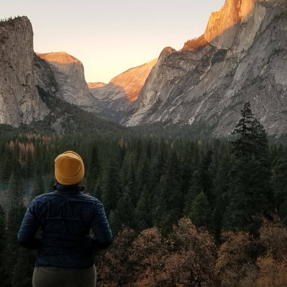 Meet your Posher, Anca